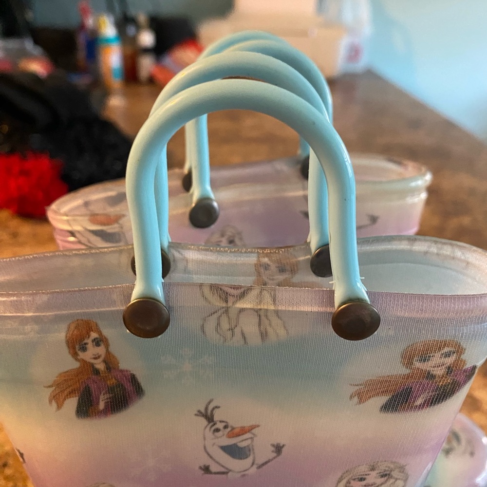 Disney Frozen Rainboots 8T - Picture 3 of 6